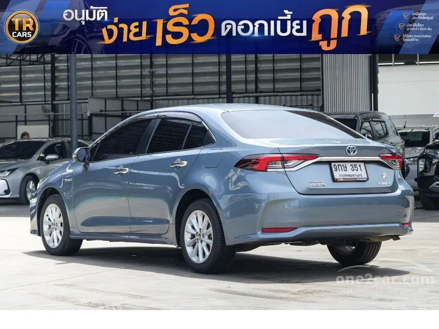 2020 Toyota Corolla Altis Hybrid Mid Sedan