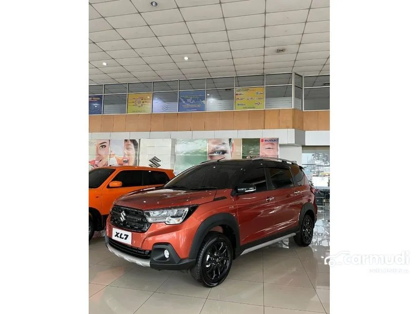 Jual Mobil Suzuki XL7 2024 ALPHA Hybrid 1.5 di Jawa Barat Automatic Wagon Orange Rp 124.999.000