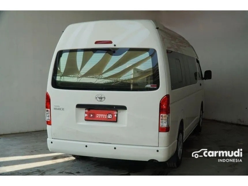 2024 Toyota Hiace Commuter Van Wagon