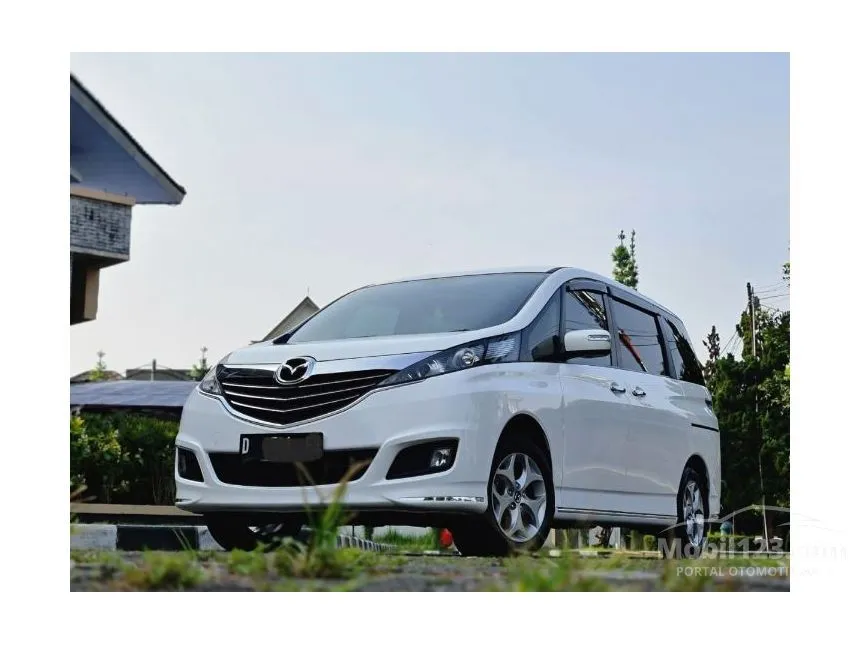 Jual Mobil Mazda Biante 2014 2.0 SKYACTIV A/T 2.0 di Jawa Barat Automatic MPV Putih Rp 195.000.000