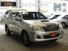 2013 Toyota Hilux Vigo 2.5 CHAMP DOUBLE CAB (ปี 11-15) E Pickup MT