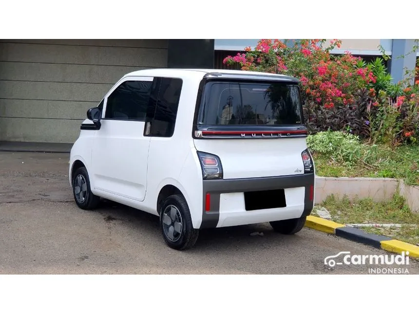 2024 Wuling Air EV Standard Range Hatchback