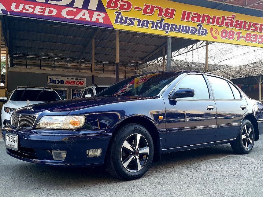 Nissan cefiro 2000