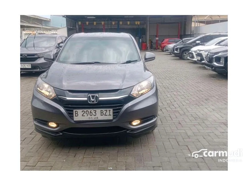 Jual Mobil Honda HR
