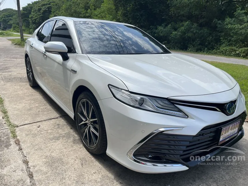 2023 Toyota CAMRY HEV Premium Sedan