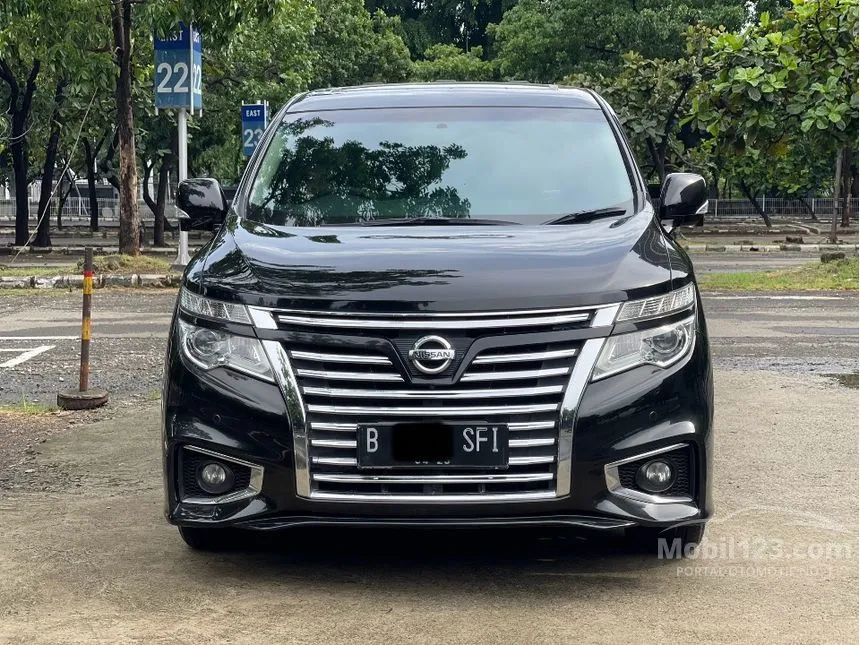 2014 Nissan Elgrand Highway Star MPV