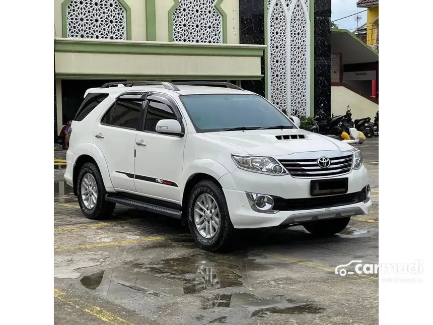Jual Mobil Toyota Fortuner 2013 G TRD 2.5 di Jawa Barat Manual SUV Putih Rp 275.000.000