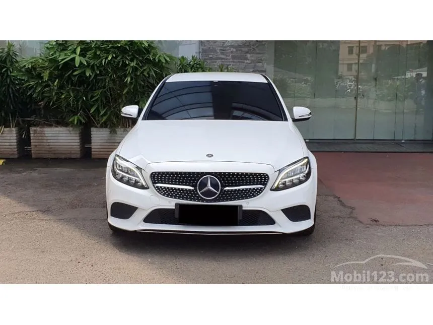 2019 Mercedes-Benz C200 EQ Boost Avantgarde Line Sedan