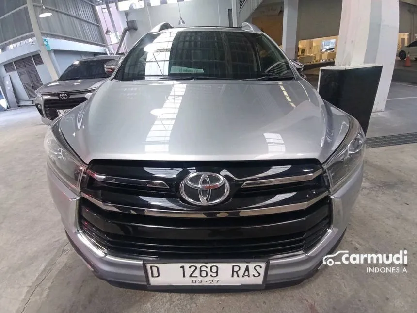 Jual Mobil Toyota Innova Venturer 2020 2.0 di Jawa Barat Automatic Wagon Silver Rp 335.000.000