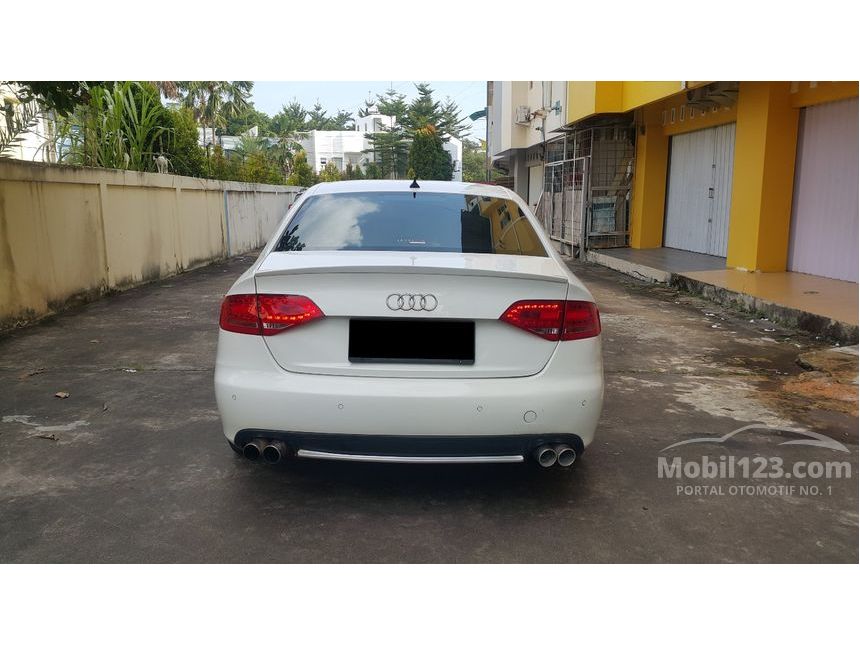 Jual Mobil  Audi A4 2011 B8 1 8 di Kepulauan Riau  Automatic 