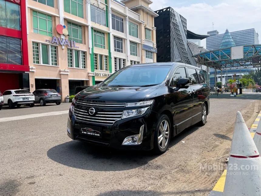 Jual Mobil Nissan Elgrand 2013 Highway Star 2.5 di DKI Jakarta Automatic MPV Hitam Rp 250.000.000