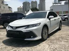 2022 Toyota Camry 2,5 V Sedan