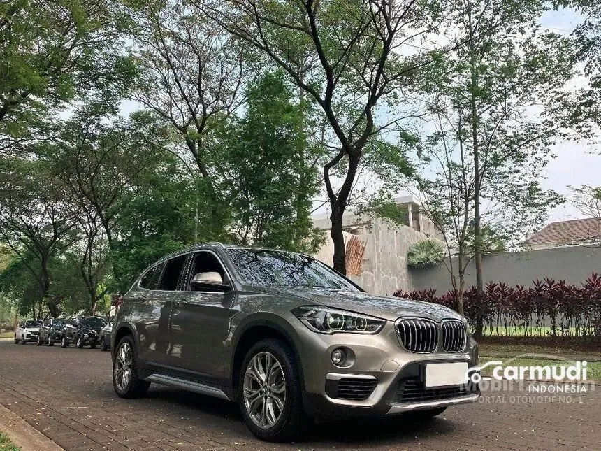 Jual Mobil BMW X1 2019 sDrive18i xLine 1.5 di Banten Automatic SUV Abu