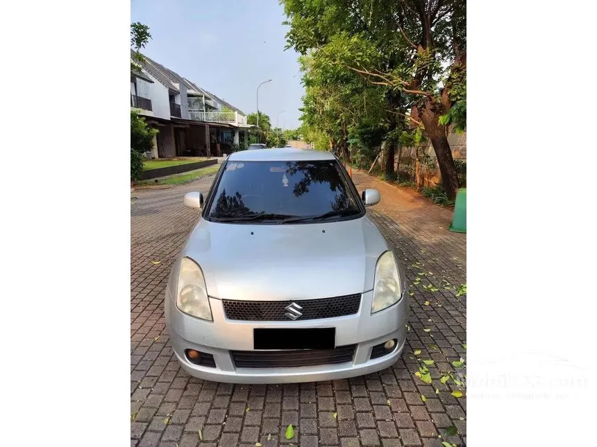 Jual Mobil Suzuki Swift 2006 GL 1.5 di DKI Jakarta Manual Hatchback Silver Rp 75.000.000
