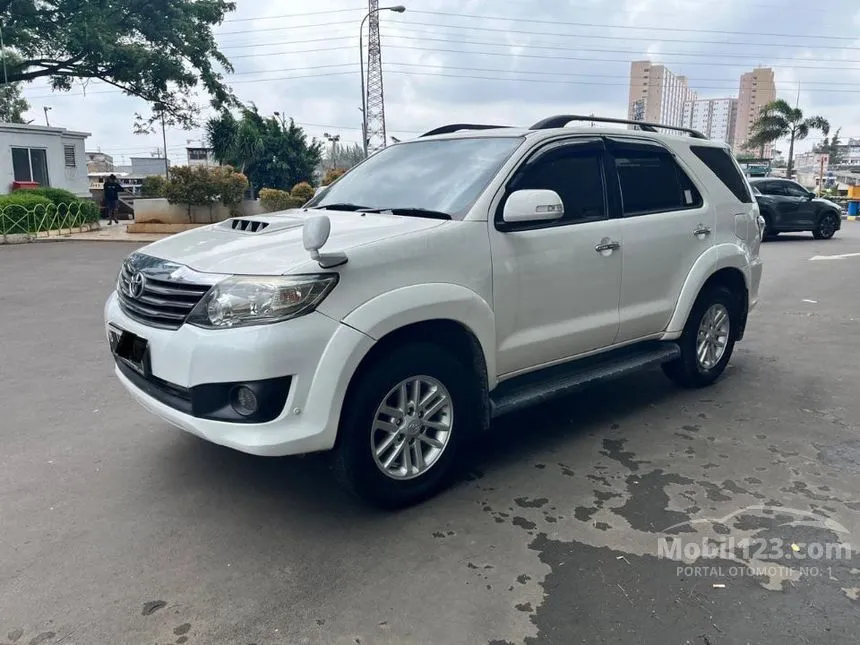 Jual Mobil Toyota Fortuner 2014 G 2.5 di DKI Jakarta Automatic SUV Putih Rp 227.000.000