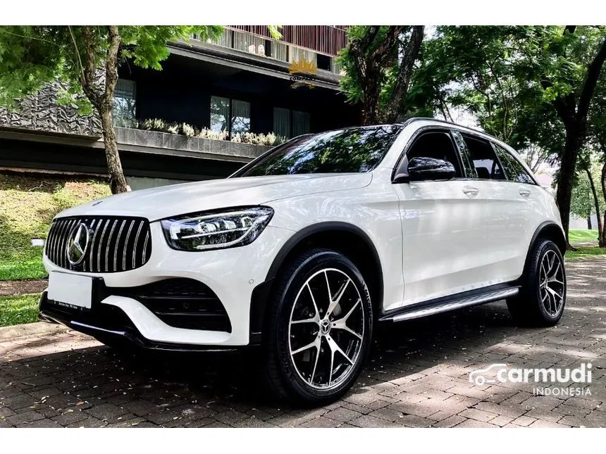 2022 Mercedes-Benz GLC200 AMG Line Night Edition SUV