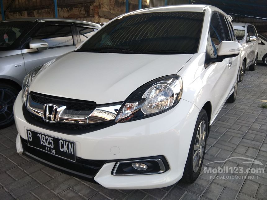 Jual Mobil  Honda  Mobilio  2014 E 1 5 di Jawa  Tengah  