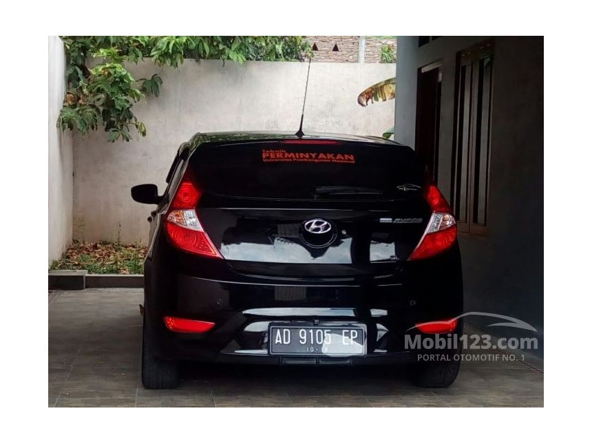 Jual Mobil  Hyundai Grand Avega 2014 GL 1 4 di Jawa Tengah 