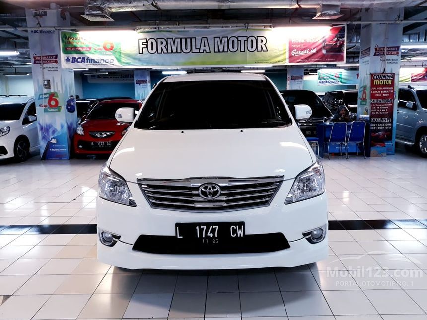 Jual Mobil  Toyota Kijang Innova  2012  G Luxury  2 0 di Jawa 