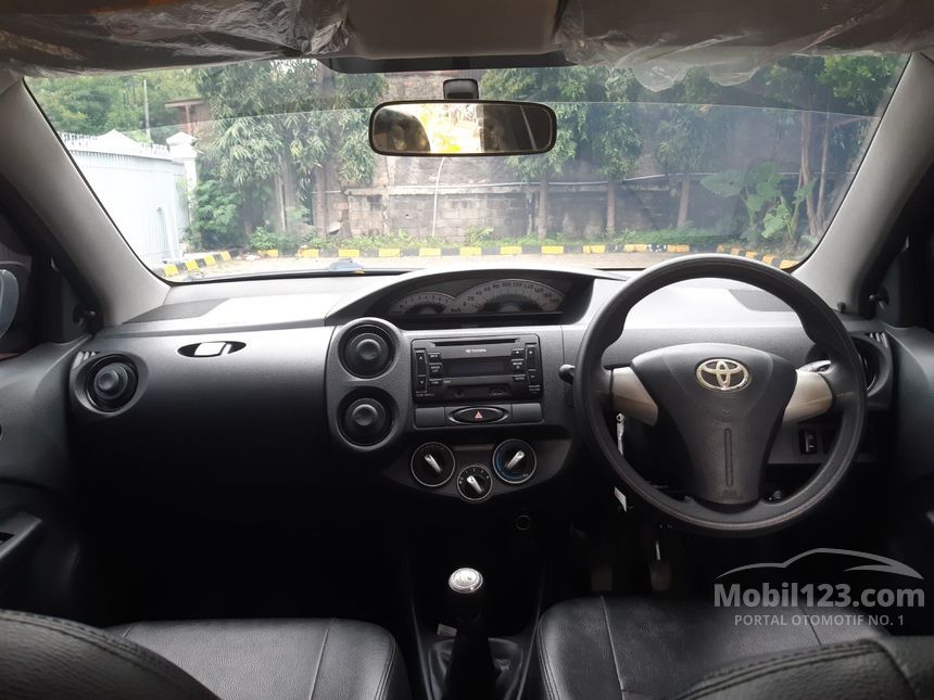  Jual Mobil Toyota Etios Valco  2014 E 1 2 di Jawa Barat 