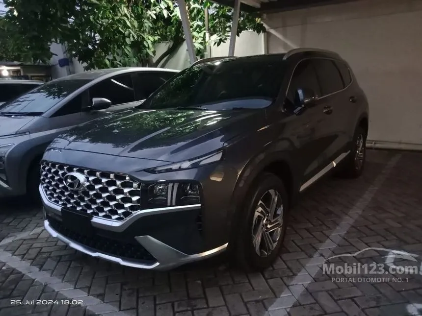 Jual Mobil Hyundai Santa Fe 2024 Signature 2.5 di DKI Jakarta Automatic SUV Abu