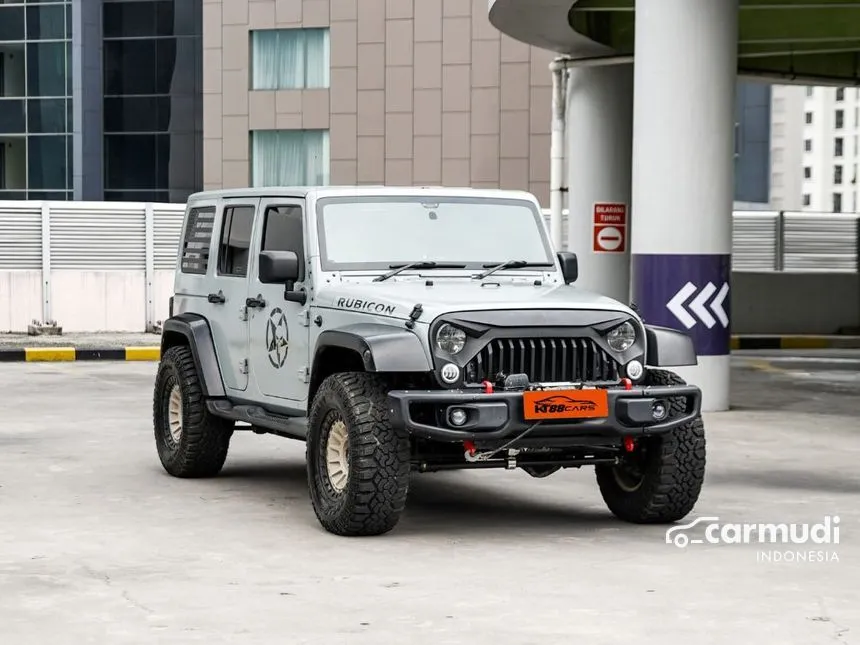 Jual Mobil Jeep Wrangler 2011 Rubicon Unlimited 4 Door 3.8 di DKI Jakarta Automatic SUV Coklat Rp 720.000.000