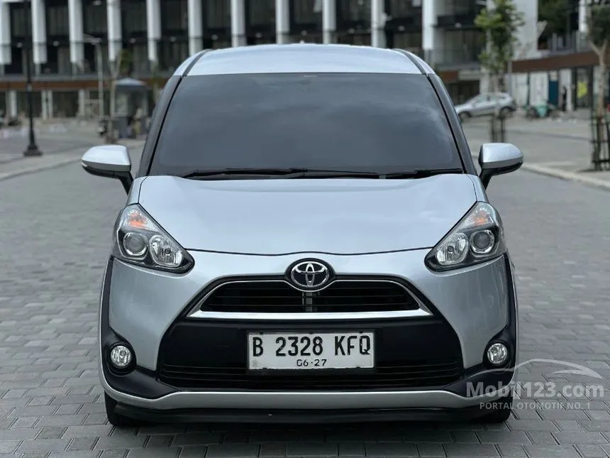 2017 Toyota Sienta V MPV