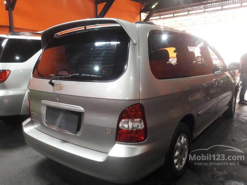 Jual Mobil  KIA  Carnival 2000 GS 2 5 di  Jawa Barat 