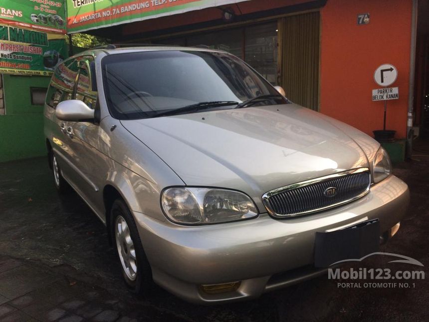 Jual Mobil  KIA  Carnival 2000 GS 2 5 di  Jawa Barat 