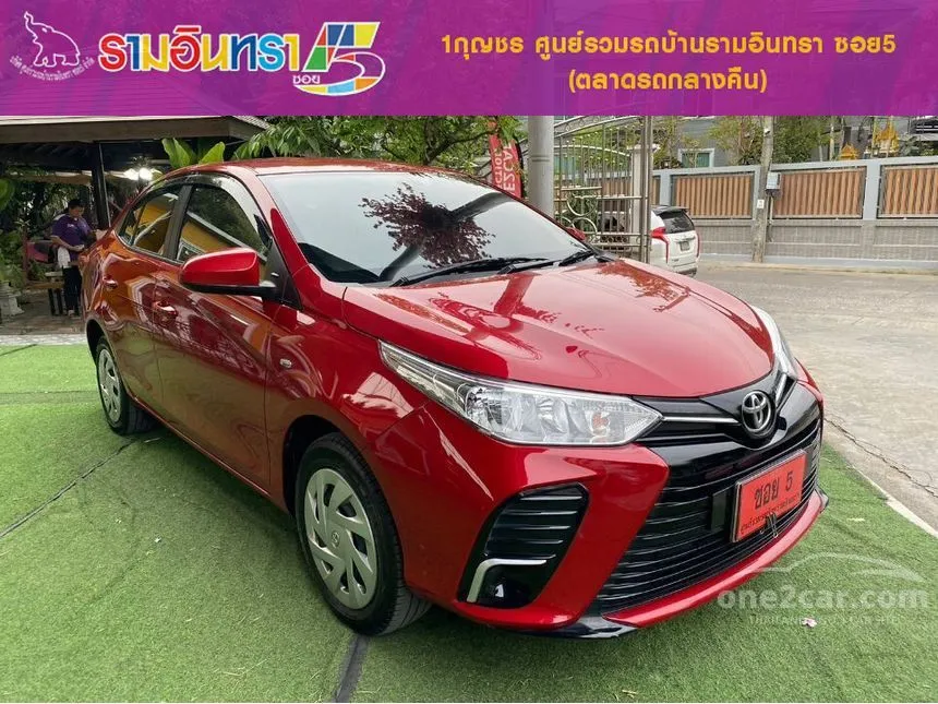 2022 Toyota Yaris Ativ Entry Sedan