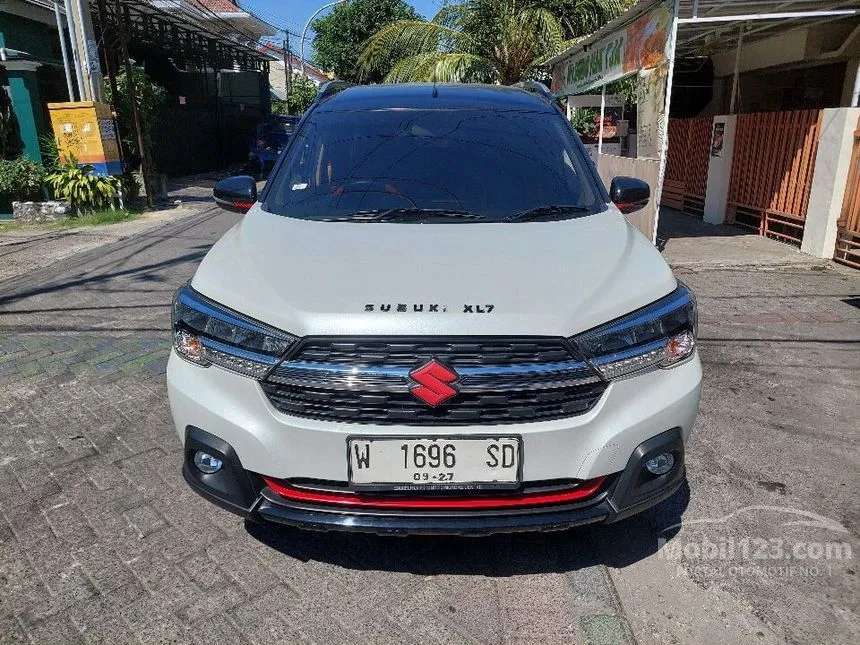 Jual Mobil Suzuki XL7 2022 ZETA 1.5 di Jawa Timur Manual Wagon Putih Rp 205.000.000