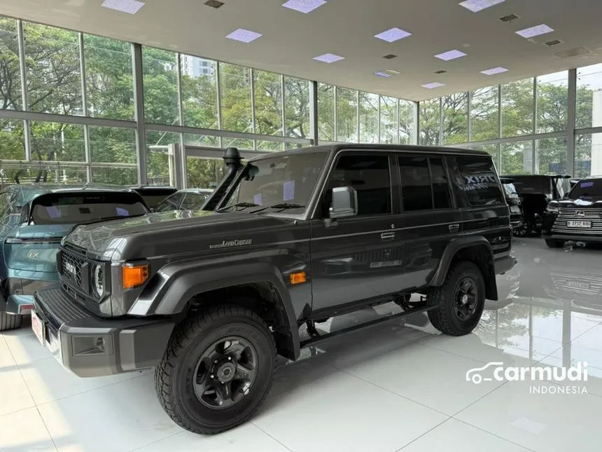 2024 Toyota Land Cruiser 70 GXL SUV