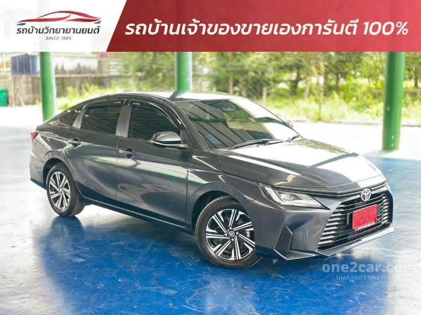 2024 Toyota Yaris Ativ Smart Sedan