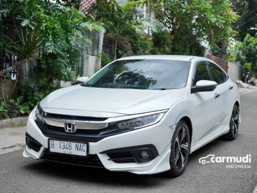 2017 Honda Civic ES Sedan