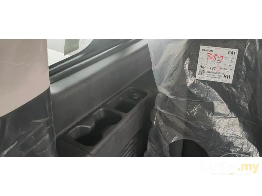 2025 Hyundai Staria Prime (10-seater) MPV