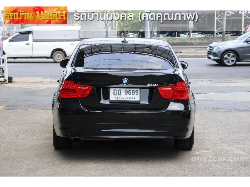 2011 BMW 318i SE Sedan