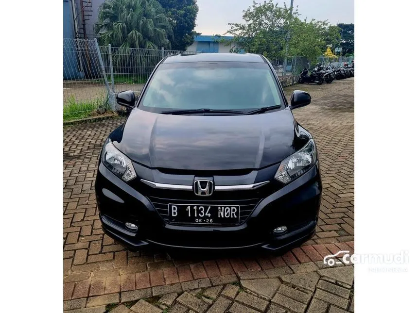Jual Mobil Honda HR