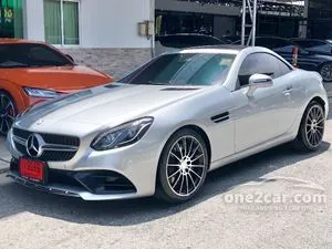 2017 Mercedes-Benz SLC300 2.0 AMG Dynamic Convertible