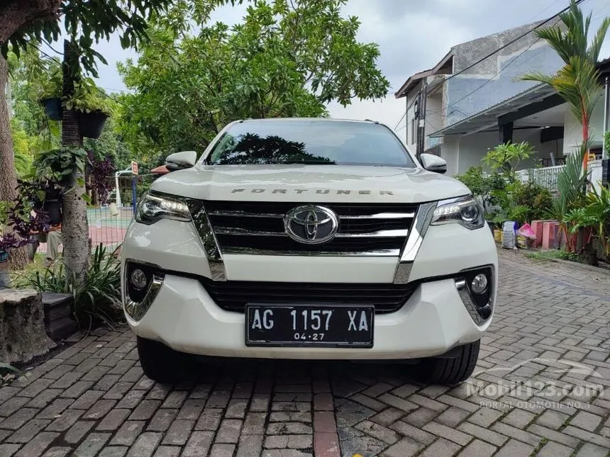 Jual Mobil Toyota Fortuner 2017 VRZ 2.4 di Jawa Timur Automatic SUV Putih Rp 380.000.000