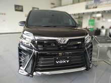 READY STOCK TOYOTA VOXY JAKARTA 2019