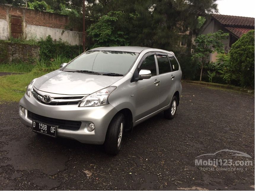 Jual Mobil  Toyota Avanza  2012  E  1 3 di Jawa Barat 