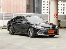 2022 Toyota Camry 2.5 V (Premium Color) Sedan