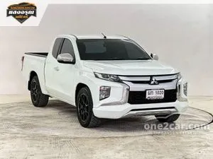 2020 Mitsubishi TRITON 2.5 GLX Mega Cab Pickup
