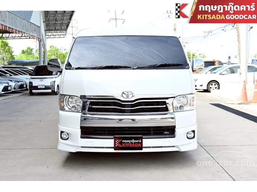 2019 Toyota VENTURY V Van
