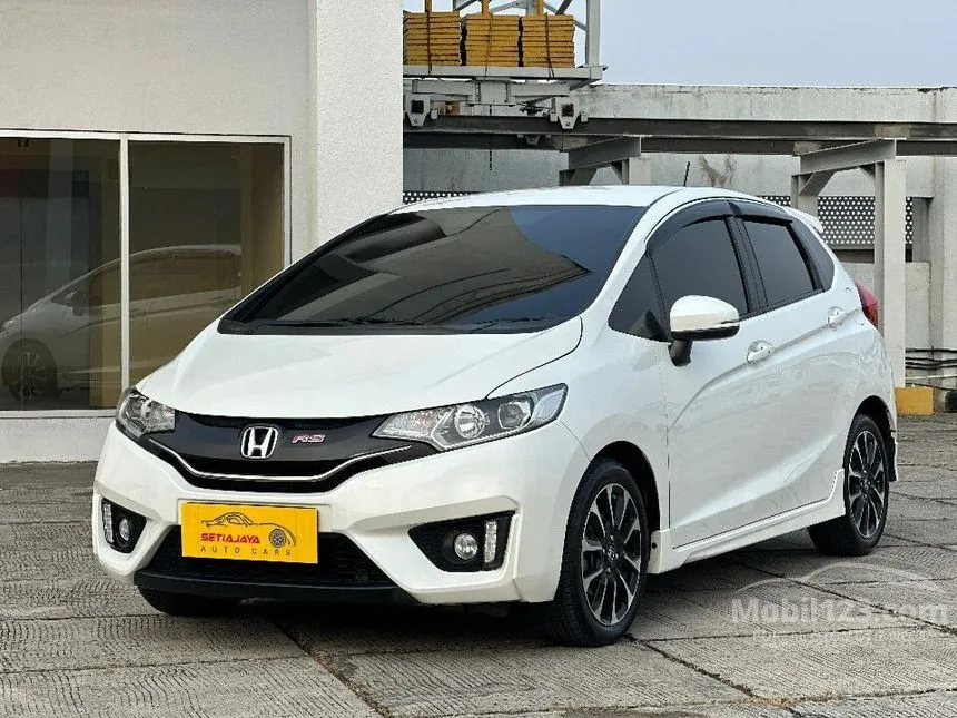 Jual Mobil Honda Jazz 2016 RS 1.5 di DKI Jakarta Automatic Hatchback Putih Rp 180.000.000