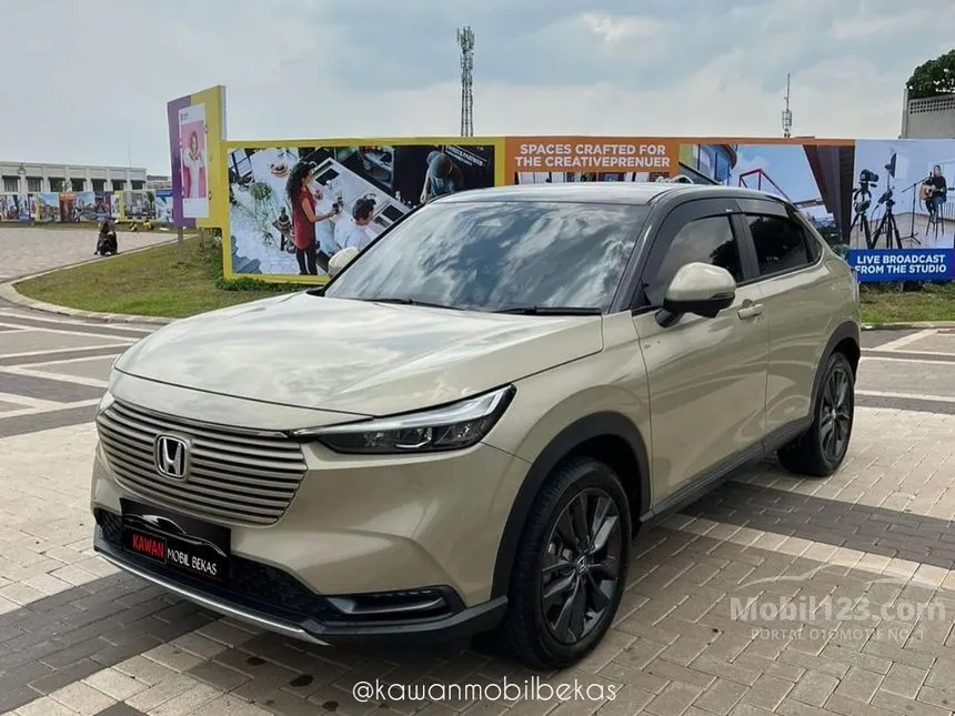 Jual Mobil Honda HR