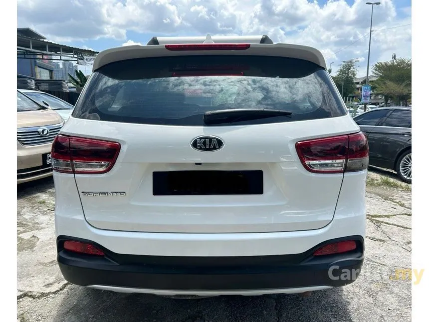 2016 Kia Sorento HS SUV