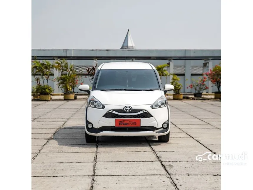 2020 Toyota Sienta V MPV