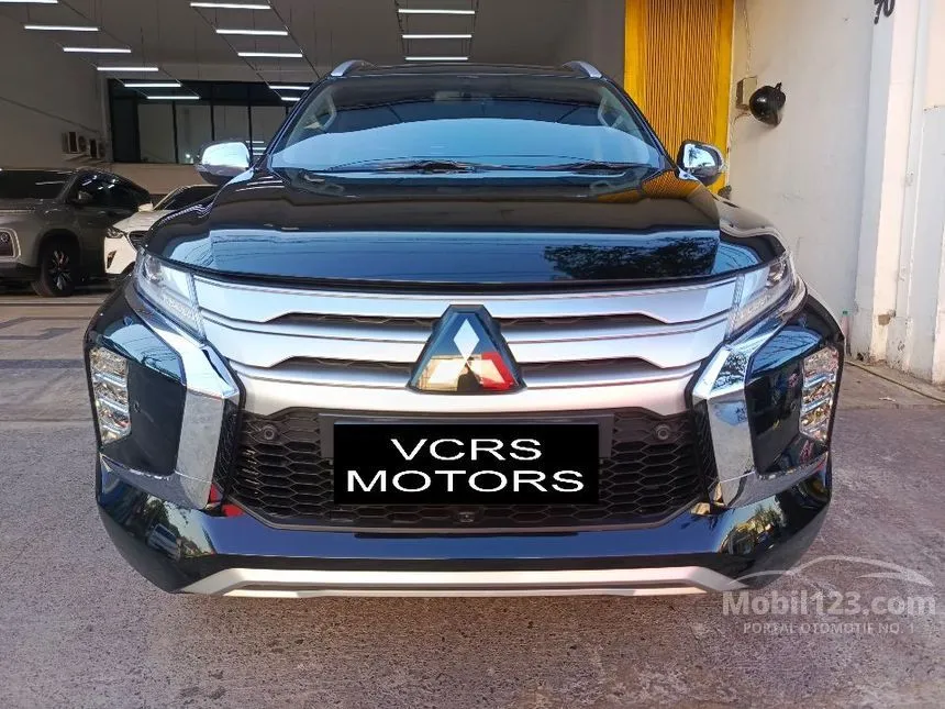 Jual Mobil Mitsubishi Pajero Sport 2021 Dakar Ultimate 4X4 2.4 di Jawa Timur Automatic SUV Hitam Rp 575.000.000