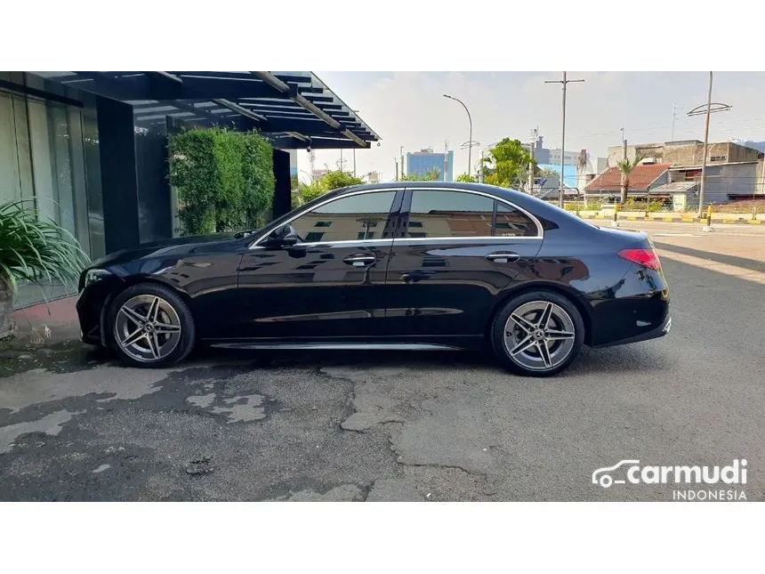 2023 Mercedes-Benz C300 AMG Line Sedan